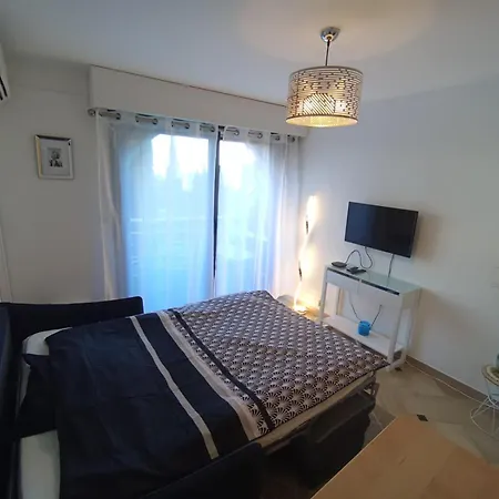 De Luxe Sun Paradis, Terrasse, Vue Piscine 公寓